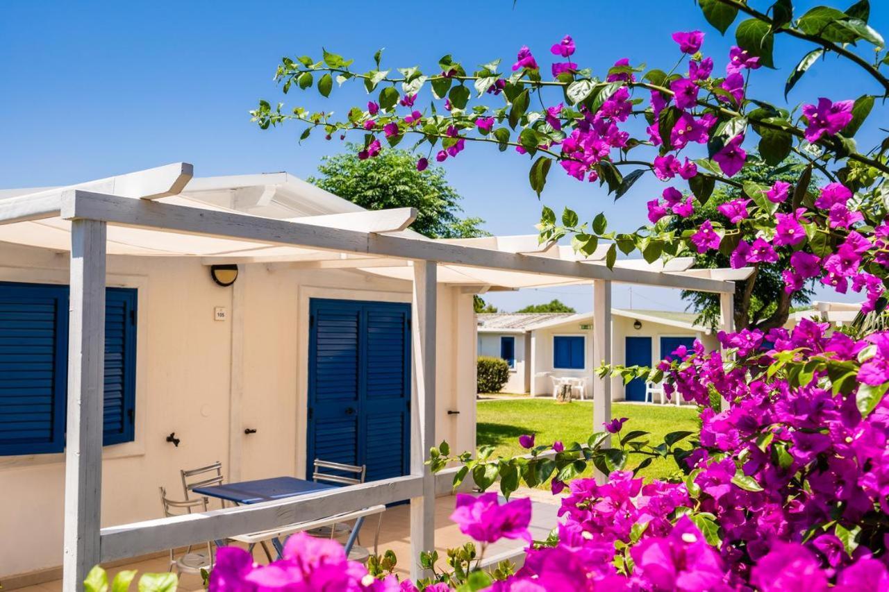 Fruit Village Mortelle Le Dune Beach Resort Exterior foto